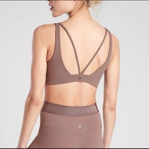 Athleta Exhale Sports Bra Purple size M
